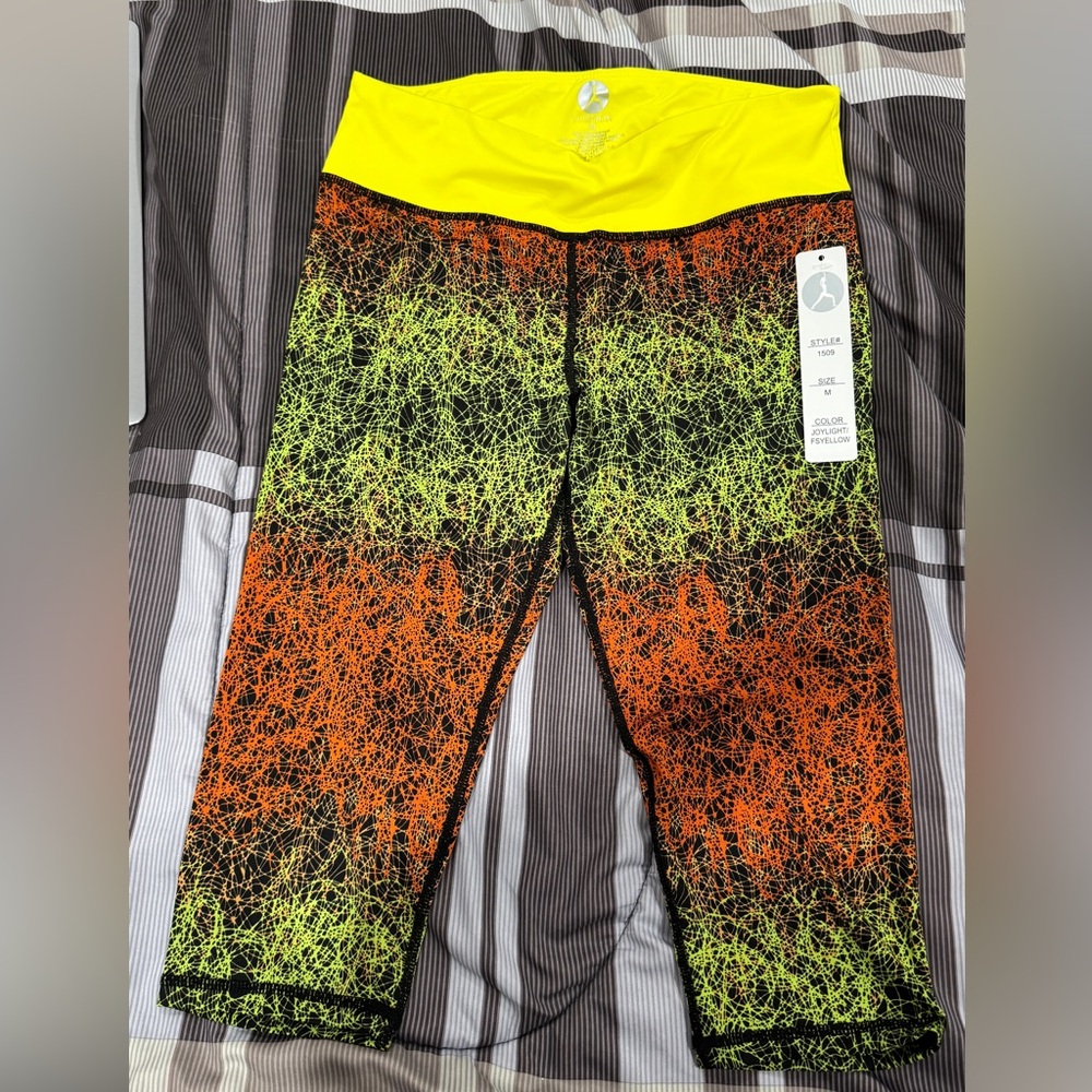 YoShion, shorts, size M